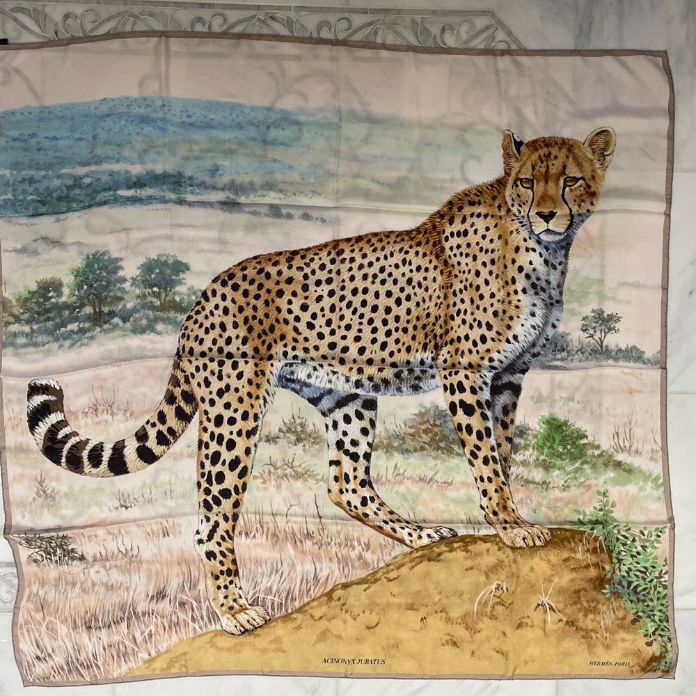 RARE 140cm Hermes “Acinonyx Jubatus” Washed Silk shawl in Pastel tones
